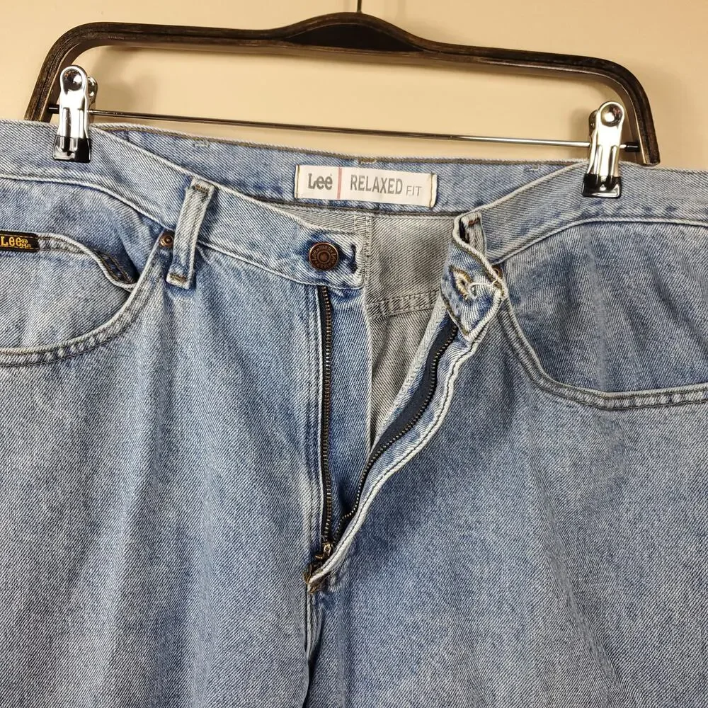 LEE Light Wash Regular Fit Straight Leg Jean Size 38x30